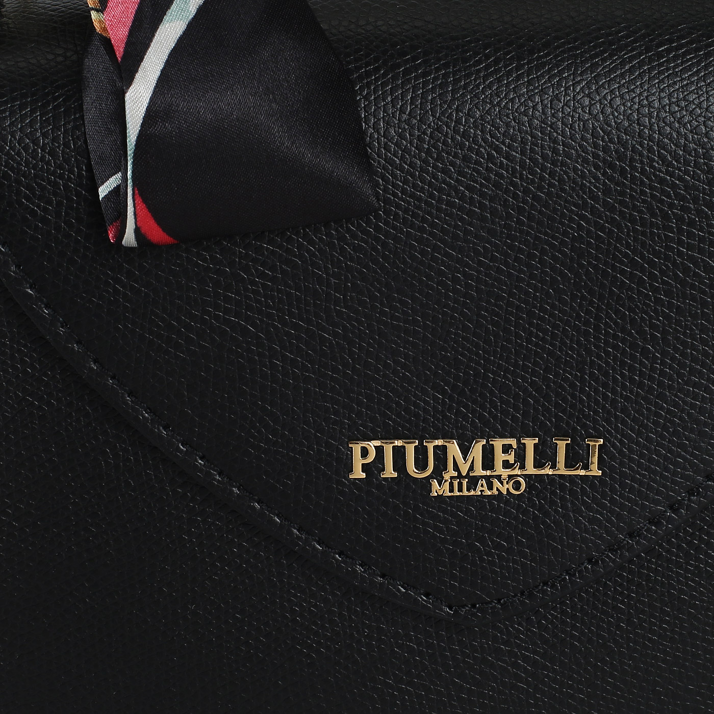 Кожаная сумка с цепочкой Piumelli Titta