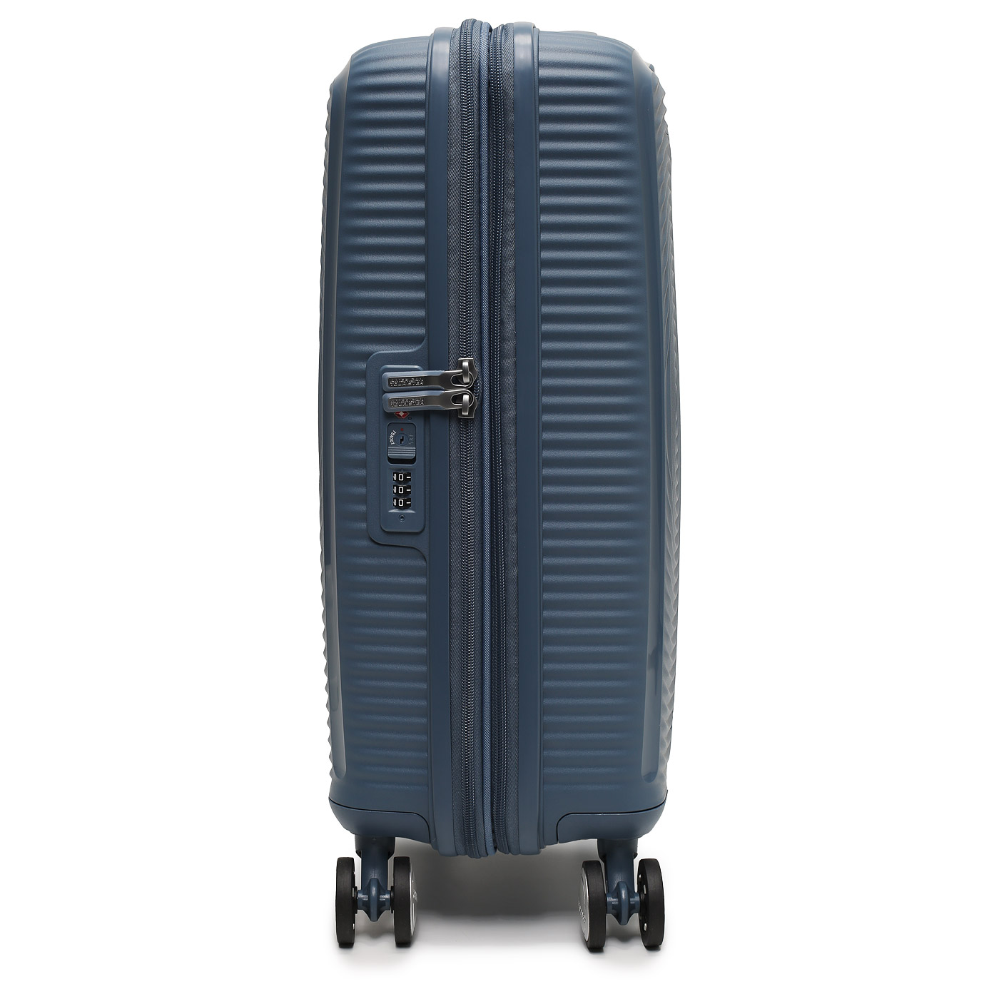 Чемодан для ручной клади из полипропилена American Tourister Soundbox