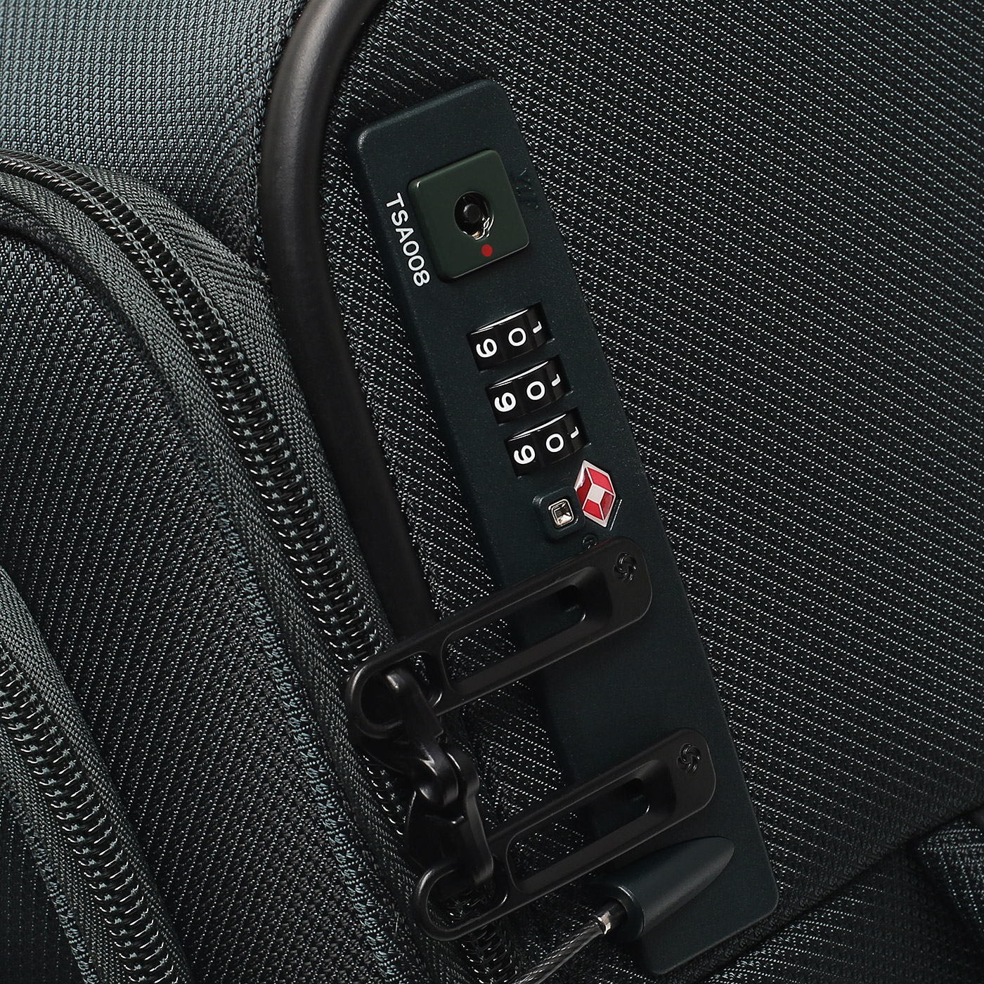 Чемодан маленький S  Samsonite Respark