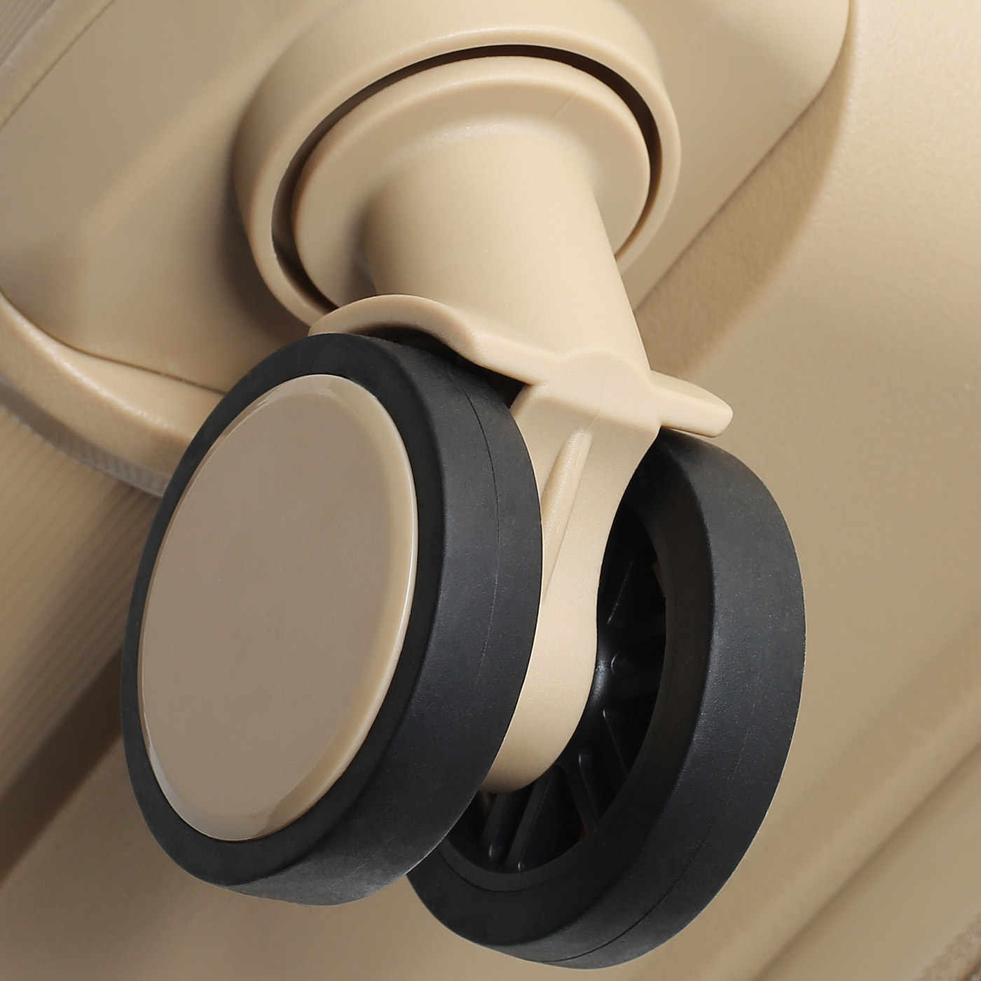 Чемодан большой L из полипропилена Stevens Chrome