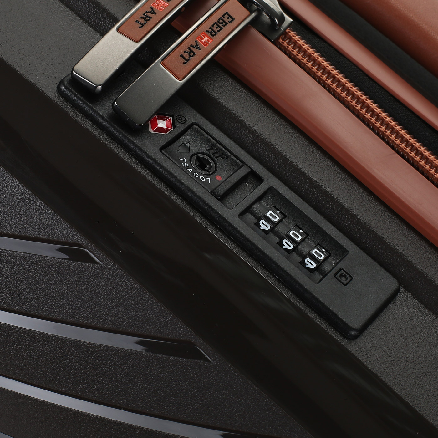 Чемодан для ручной клади из полипропилена Eberhart Delight DLX