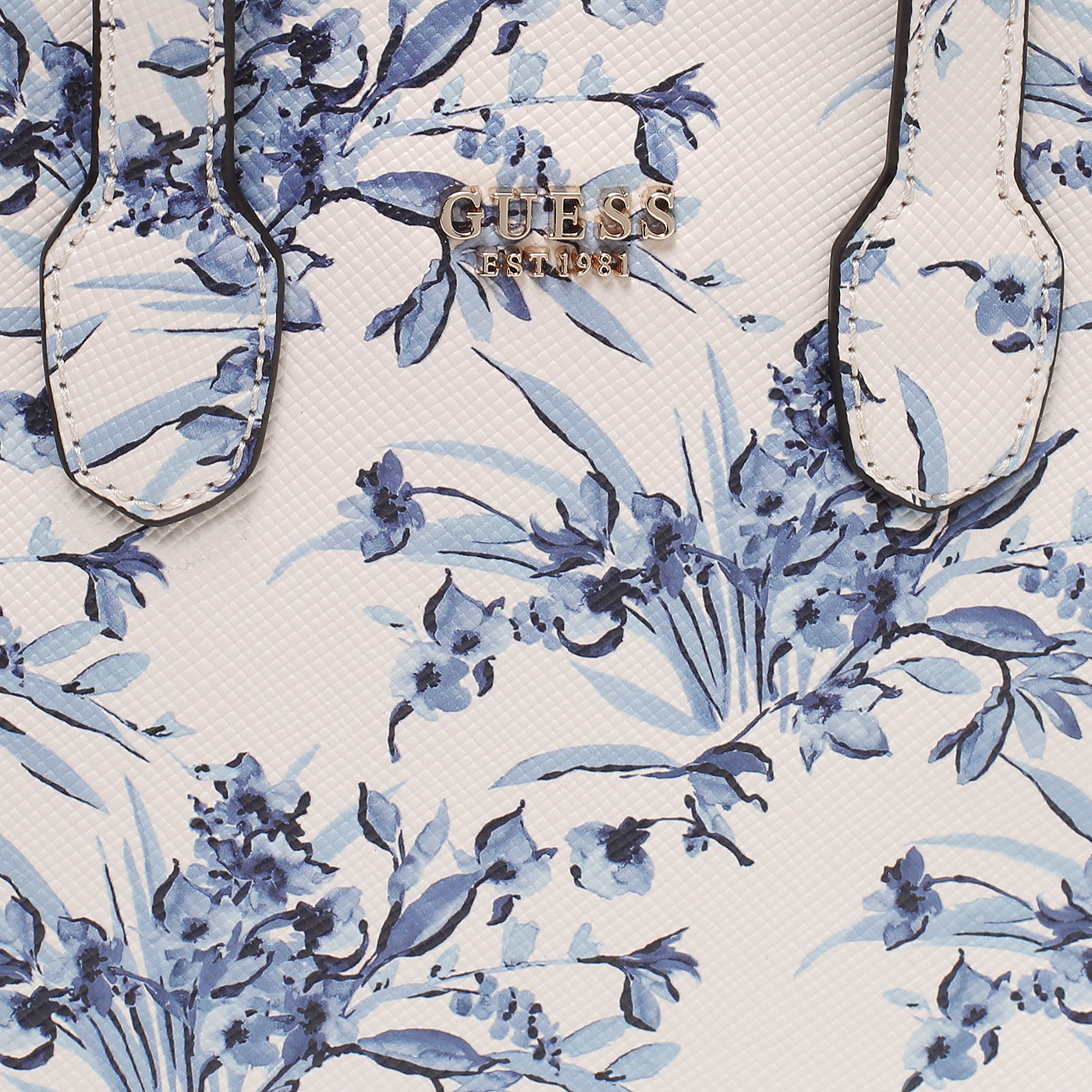 Сумка с короткими ручками Guess Silvana