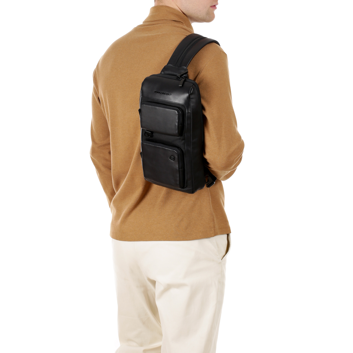 Однолямочный рюкзак Piquadro Liko