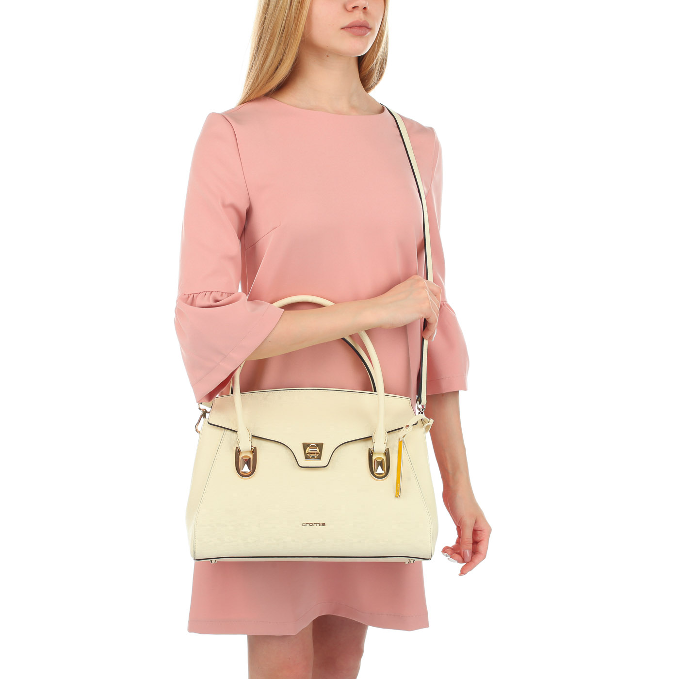 Сафьяновая женская сумка с длинными ручками Cromia Mina